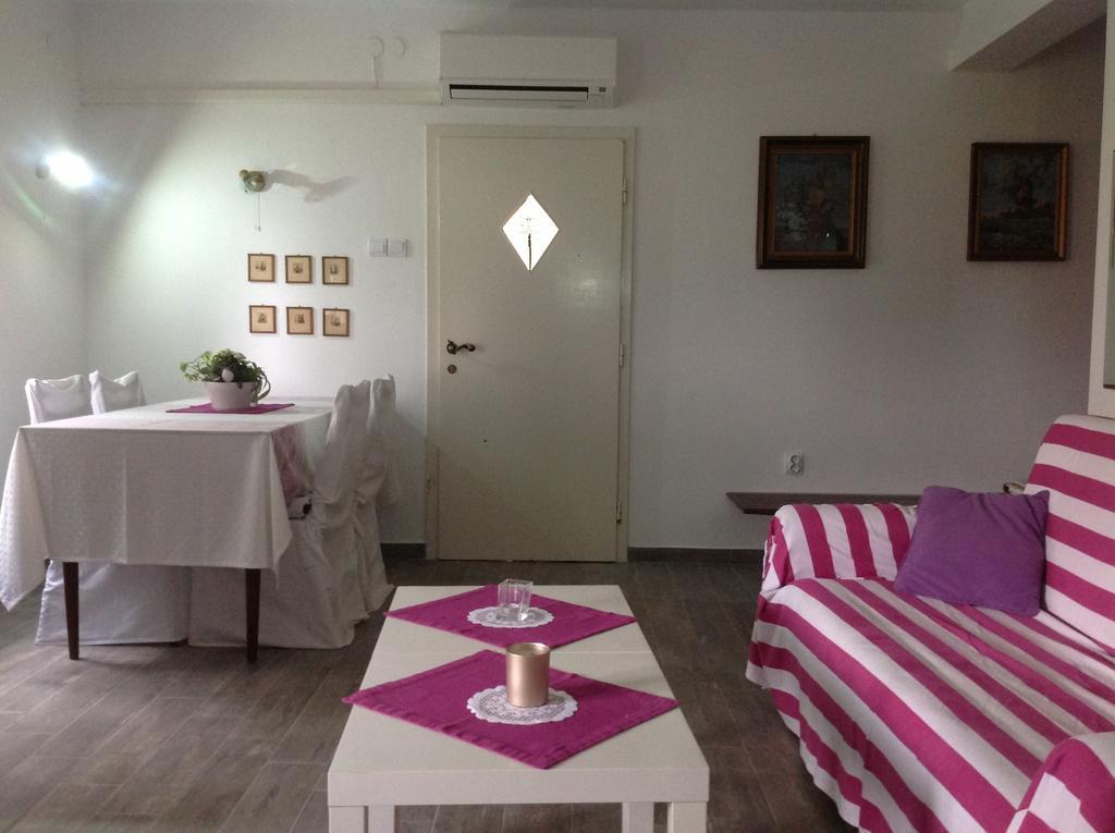 Holiday House Altea Banjole Rom bilde